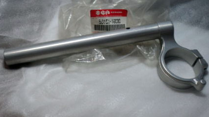 semighidon stanga original Suzuki GSX-R 1000 K3-K4 - Apasa pe imagine pentru inchidere